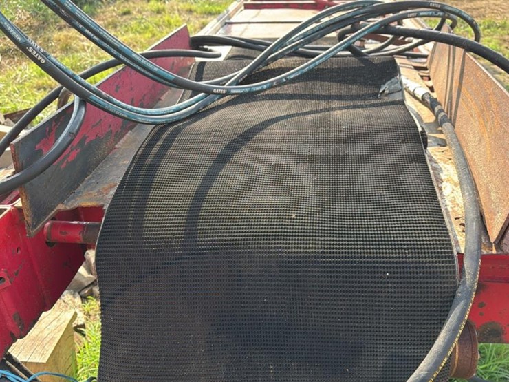 2007-john-deere-3320-image-33