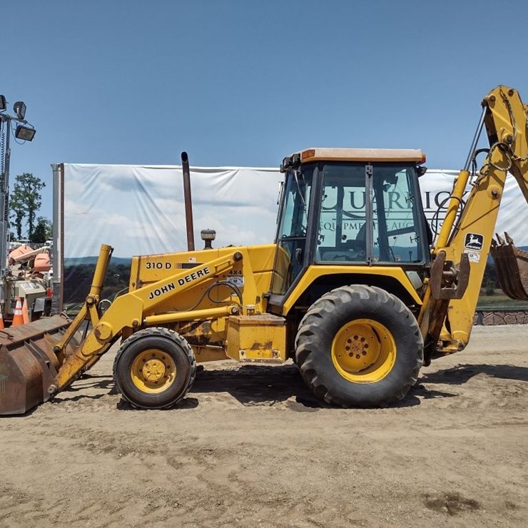JOHN DEERE 310D