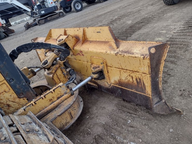 deere-450j-lt-image-23