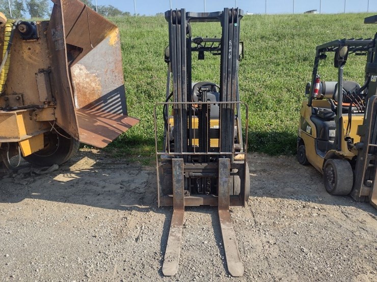 caterpillar-2c6000-image-2