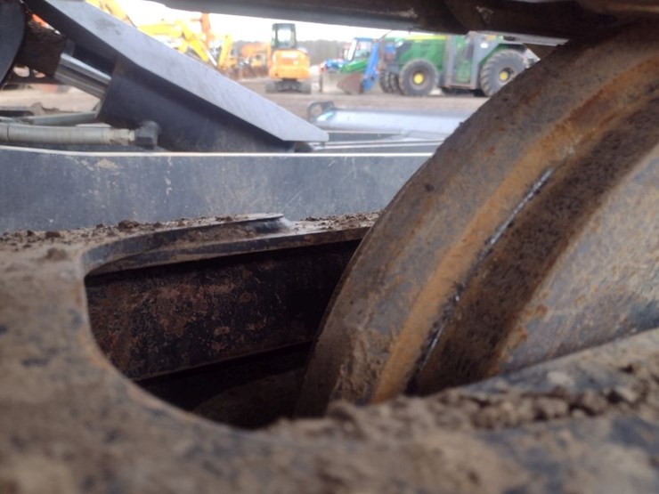 john-deere-85-image-37