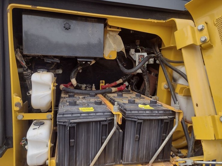 komatsu-d51pxi-22-image-20