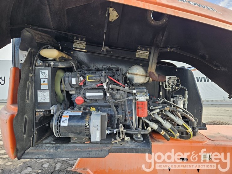 2018-jlg-460sj-image-19