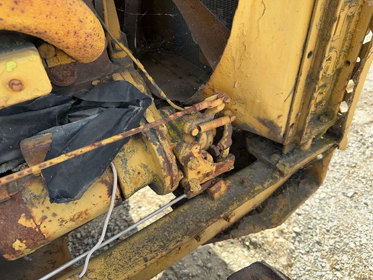 cletrac-crawler-image-37