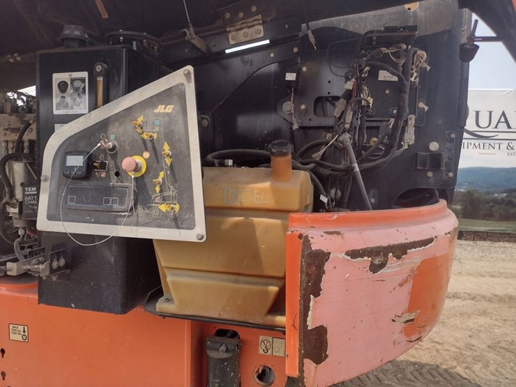 jlg-400s-image-16