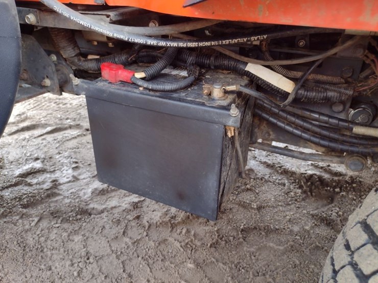 kubota-f3990-image-25