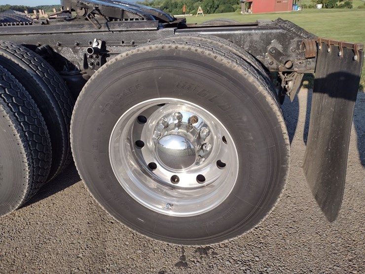 kenworth-w900-image-31