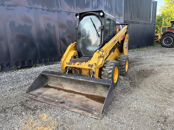 2020-caterpillar-272d3-image-8