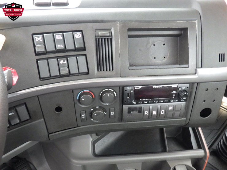 2024-volvo-vnr300-image-19
