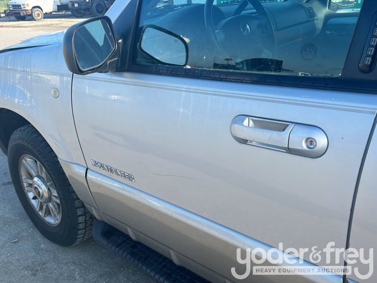 2001-mercury-mountaineer-image-14