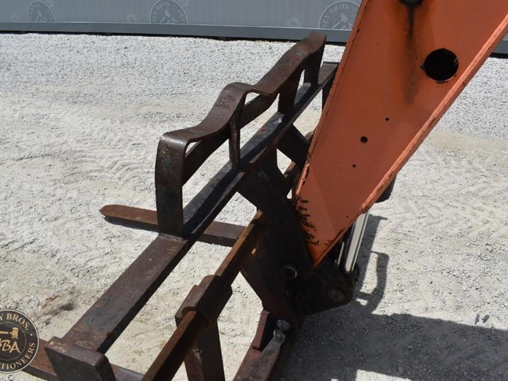 2012-jlg-g9-43a-image-11