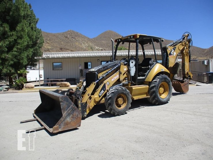 2010-caterpillar-420e-image-2