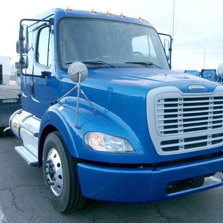 2022 FREIGHTLINER M2 112 Extended Cab