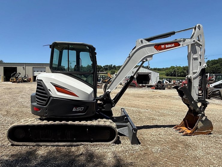 2023-bobcat-e50-image-5