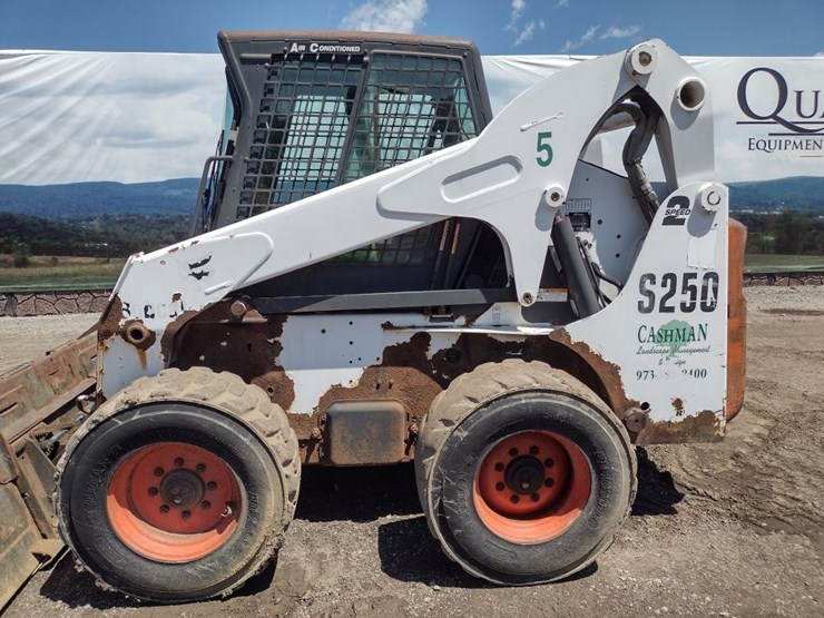 bobcat-s250-image-13