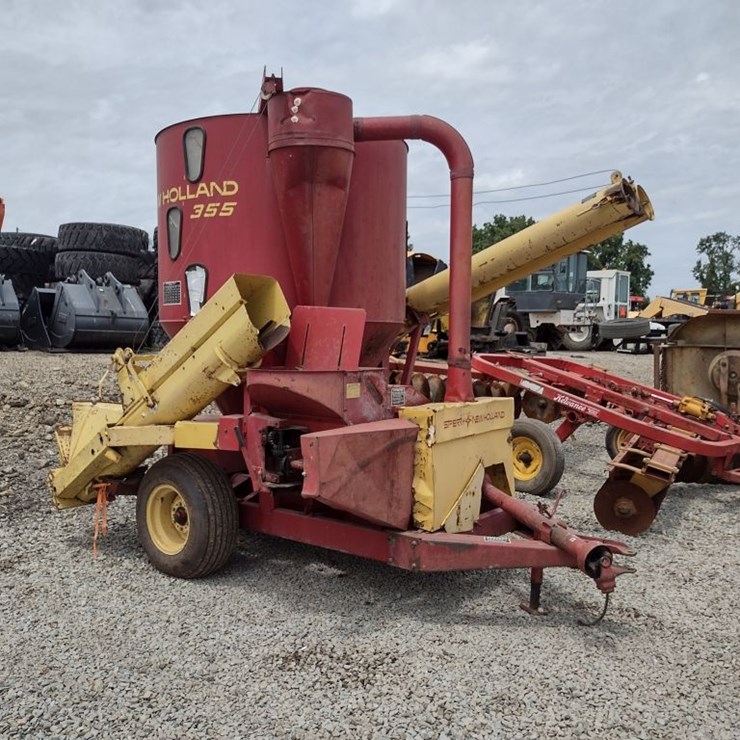 NEW HOLLAND 355
