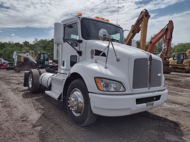 kenworth-t370-image-42