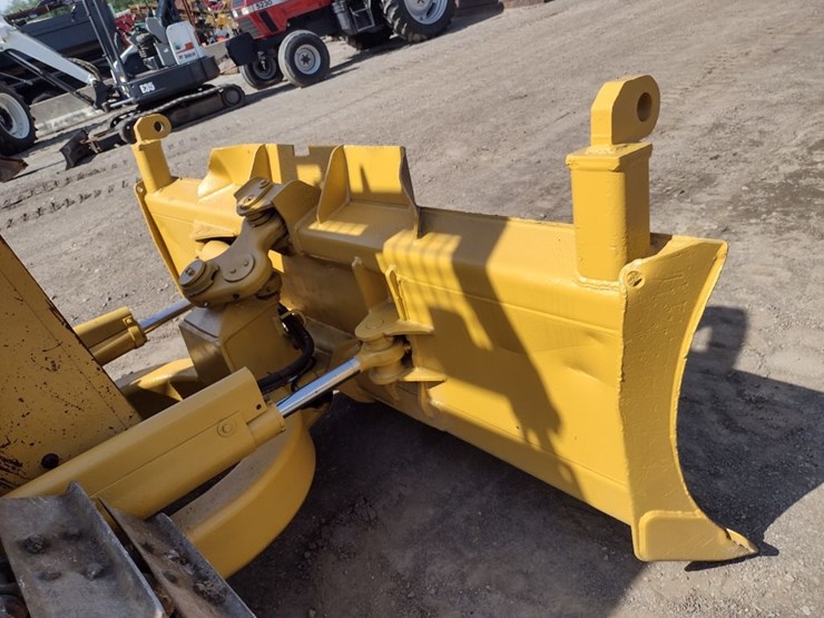 deere-550g-lt-image-21
