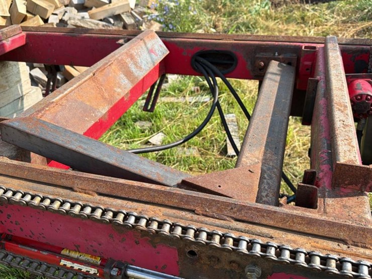 2007-john-deere-3320-image-28