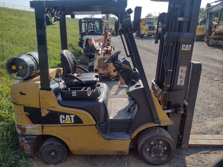 caterpillar-2c6000-image-3