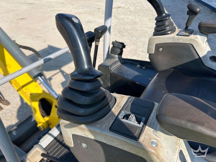 2018-wacker-neuson-ez17-image-11
