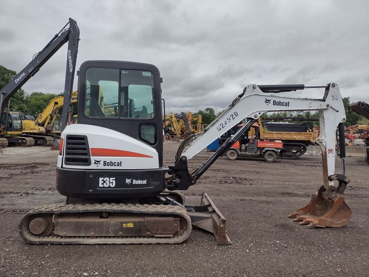 bobcat-e35-image-3