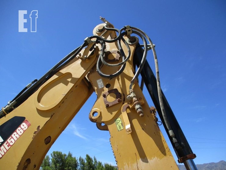 2010-caterpillar-420e-image-18