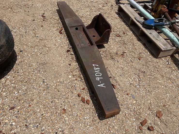 #40187-•-heavy-duty-rear-truck-bumper-image-2
