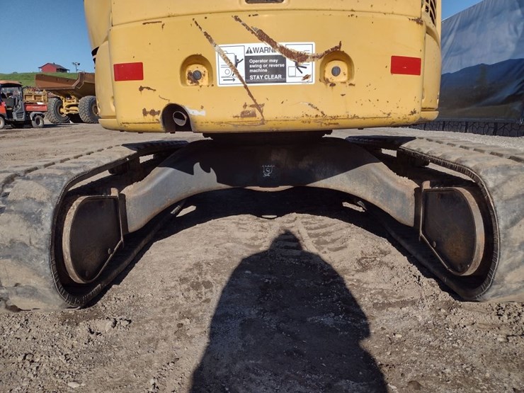 deere-35d-image-37