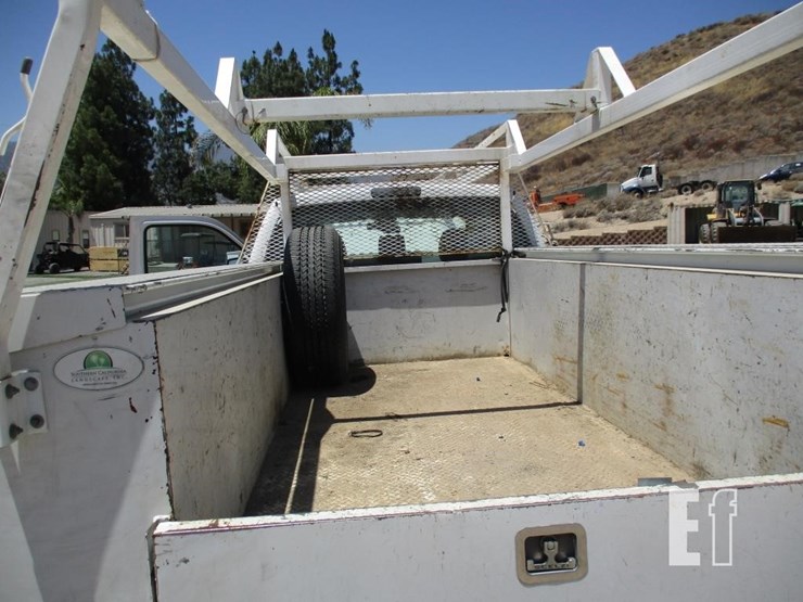 2016-ford-f350-image-15