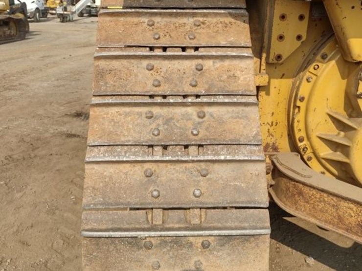 caterpillar-d6h-image-16