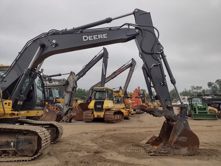 john-deere-24-image-24