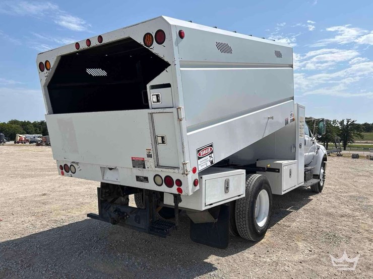 2015-ford-f750-image-3