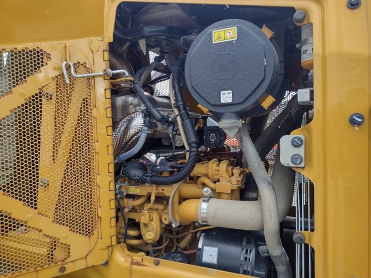 caterpillar-d1-image-32