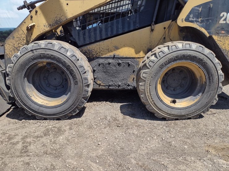 caterpillar-262c-image-12