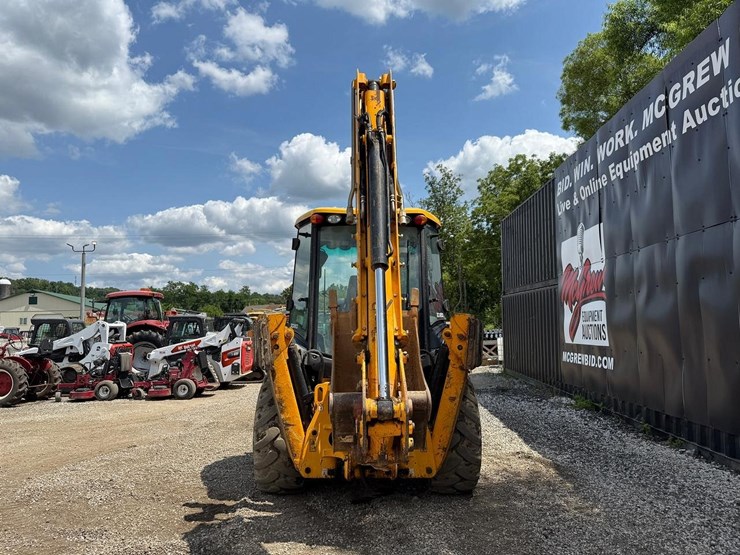 jcb-3cx14-image-3