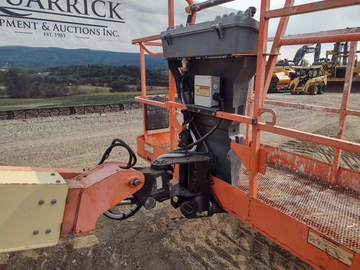 jlg-400s-image-11