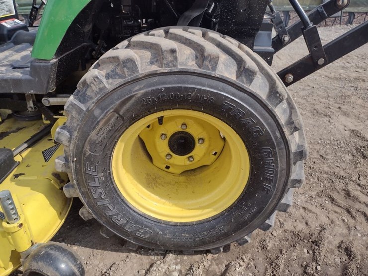 john-deere-2305-image-14