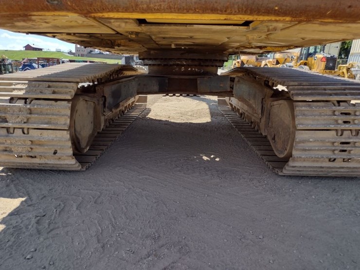 komatsu-pc450-lc-8-image-34