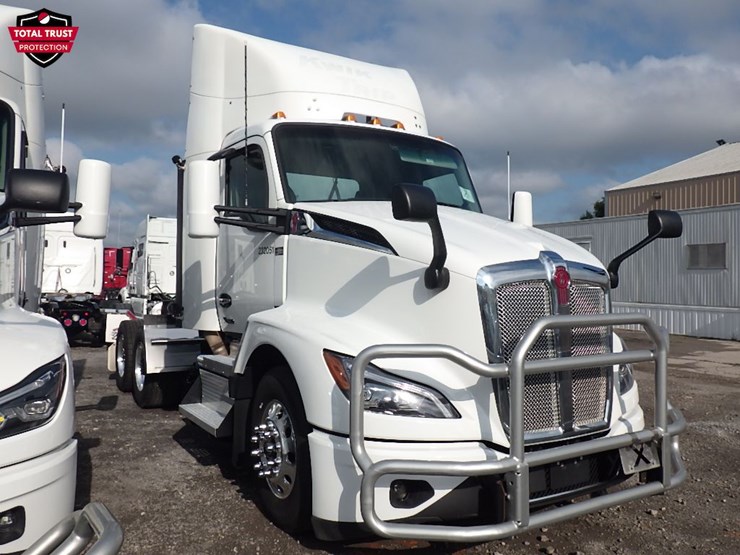2024-kenworth-t680-image-3