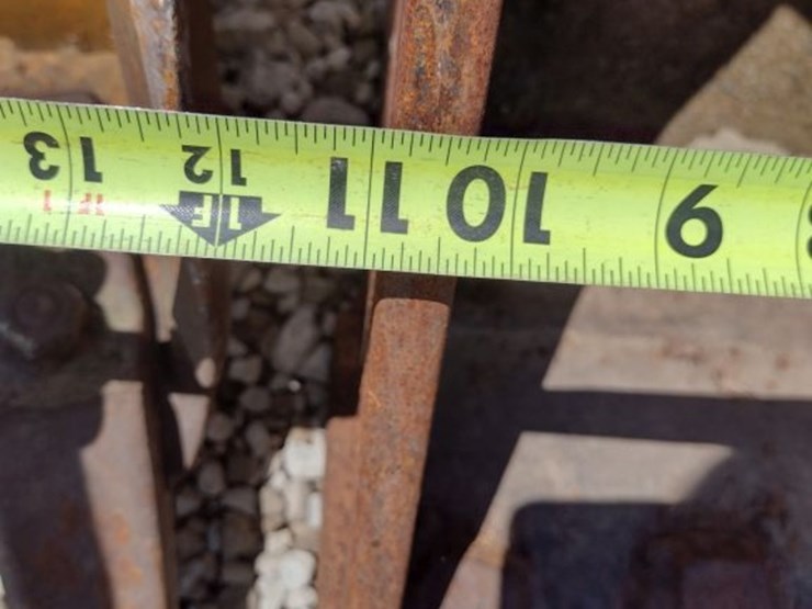 caterpillar-420d-image-5