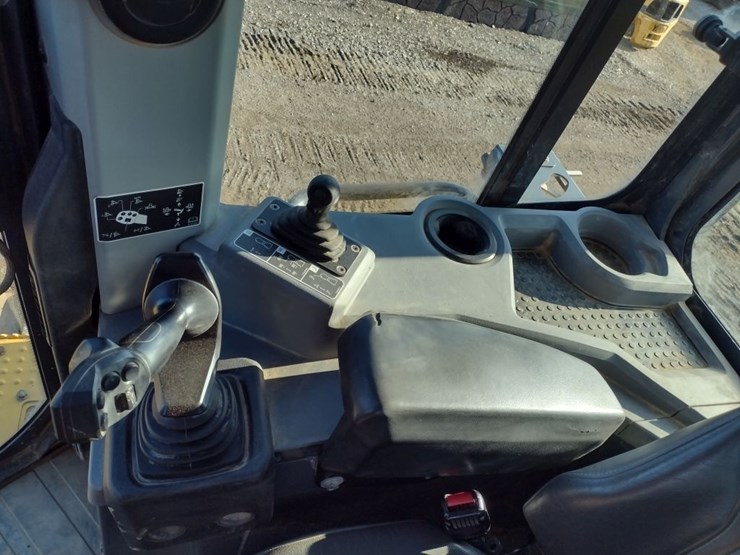 deere-750l-lgp-image-10