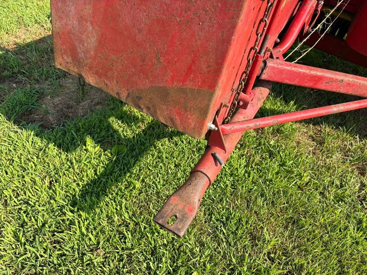 new-holland-273-image-14