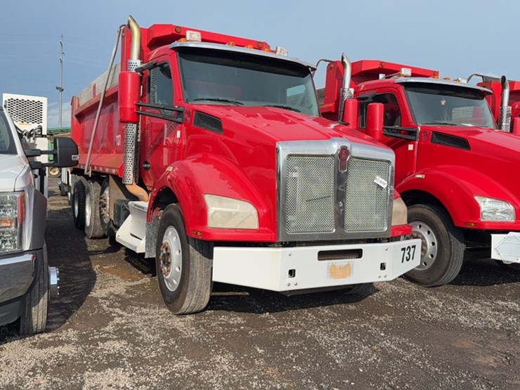 2016-kenworth-t880-image-3