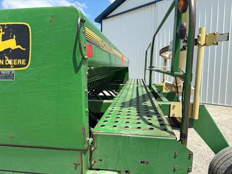 john-deere-750-image-8