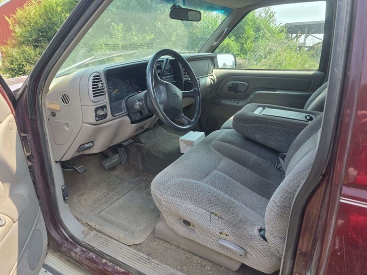 1999-chevrolet-1500-image-15
