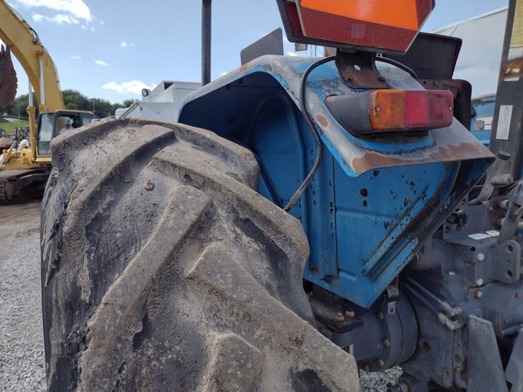 new-holland-tl90-image-14