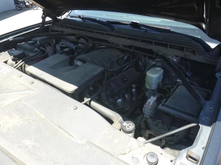 2018-chevrolet-1500-image-10