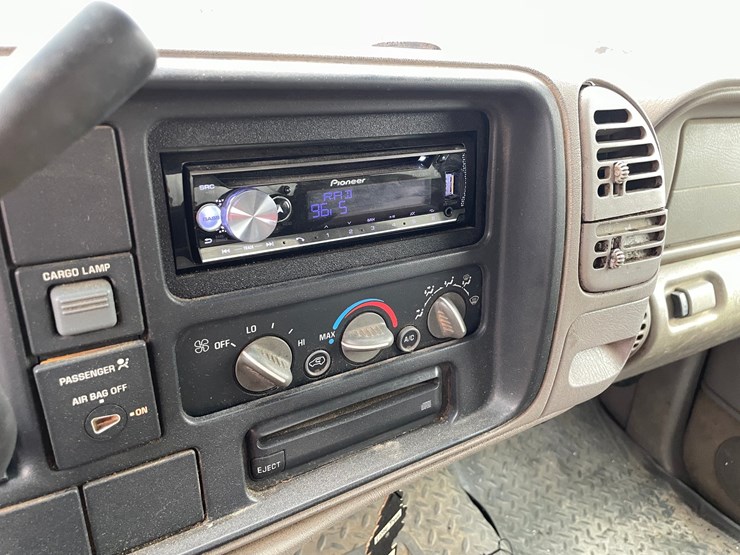1998-chevrolet-1500-image-37