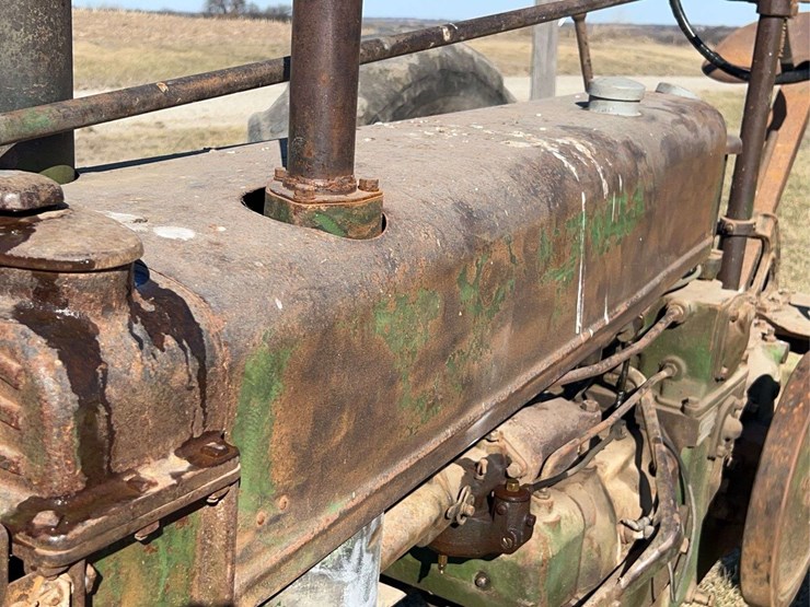 john-deere-model-b-image-12